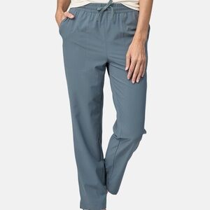 Patagonia Women's Fleetwith Plume Grey Pants Size: Small